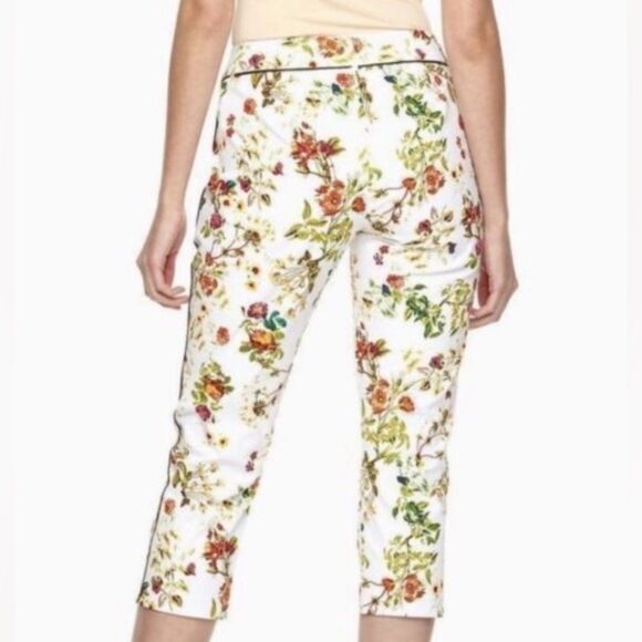 Disney Alice Through The Looking Glass Designer Collection Floral Cropped Pants - Picture 3 of 13